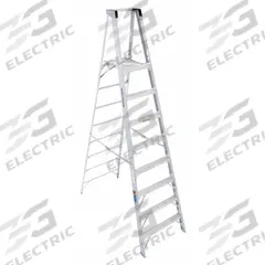 WERNER Platform Stepladder: 8 ft Ladder Size, Aluminum, 300 lb Load Capacity, 32 lb Wt (MPN P378). Key specifications — Brand: WERNER; Included Features: Guard Rail.