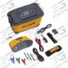 FLUKE Installation Tester: 10 kiloohm to 1,000 megaohm, 2 V AC/DC to 30 V AC/DC, IP40, Digital, USB (MPN Fluke 1672 SCH). Key specifications — attr1387587: IP40; attr1387524: FLUKE.