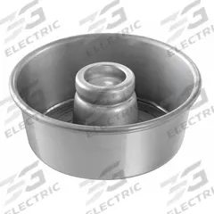 CHICAGO METALLIC Cake Pan: Aluminum, Uncoated, Solid, 7 1/2 in Overall Dia, 3 1/16 in Overall Dp (MPN 46530). Key specifications — Bead Closure: Closed Bead; Coating: Uncoated; Pan Style: Round Cake Pan; Perforation: Solid; Brand: CHICAGO METALLIC; Color: Silver; Material: Aluminum; NSF Certified: No.