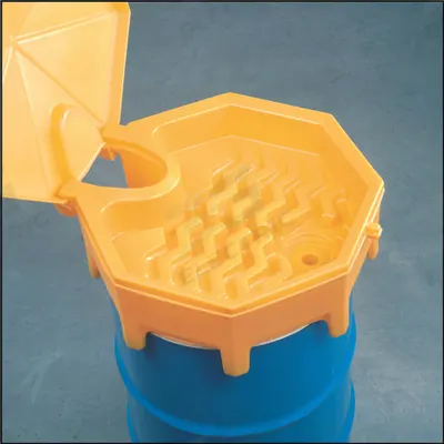 ULTRATECH Drum Funnel with Lid: Manual Closing, Yellow / Yellow, No Flame Arrester - Drum Funnels