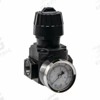 WILKERSON Regulator: Zinc, 1/2 in NPT, 88 scfm, 0 psig to 125 psig, 300 psig Max Op Pressure, Knob (MPN R16-04-G00). Key specifications — attr111664: Yes; attr111400: 16; attr111627: WILKERSON.