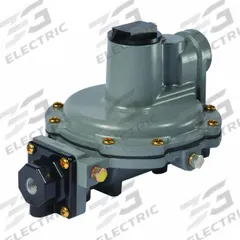 FISHER LPG Pressure Regulator: Lever-Acting Gas, 950,000 BtuH Gas Capacity, Aluminum, NPT x NPT (MPN R632A-CFF). Key specifications — Brand: FISHER LPG; Body Material: Aluminum.