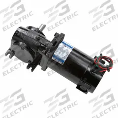 LEESON Right Angle Gearmotors: Right Angle, 90V DC, TENV, 125 RPM, 45 in-lb Max Torque, 20:1, 1.4 A (MPN M1135039.00). Key specifications — Motor Type: Permanent Magnet DC; Brand: LEESON; Full Load Current: 1.4 A.