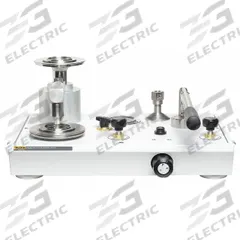 FLUKE Pneumatic Deadweight Tester: Pneumatic Deadweight Tester, NIST, AC Adapter, Adapters, CE (MPN P3031-PSI). Key specifications — Includes: Adapters; Power Source: AC Adapter; Pressure Measurement Accuracy: +/-0.015% of Reading; Brand: FLUKE.