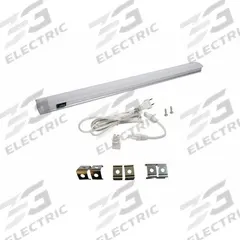 LED Cove Light Fixture: 18 in Lg, 663 lm, 4500K, 8.4 W, Plug-In, Silver, Aluminum, 1 in Ht, 120V AC (MPN ZX515-CL-HL-CW-9). Key specifications — attr1262778: 120V AC; attr1262749: Plug-In; attr1262754: Integrated LED; attr1262758: Aluminum; attr1262760: Yes; attr1262765: LED; attr1262776: High/Low; attr1262780: 4500K.