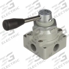 ARO Manual Air Control Valve: MaxAir, Four-Way / Three-Position, Lever, Black, Closed, Manual Return (MPN M514LR). Key specifications — attr1086881: Closed; attr1092903: Black; attr1086905: Manual Return; attr1086907: MaxAir; attr1086914: Normally Closed; attr1086904: Manual Air Control Valve; attr1086871: M514LR.