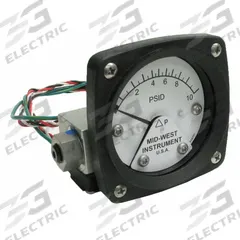 MIDWEST INSTRUMENT Differential Pressure Gauge & Switch: Back, 1/4 in NPT Female, 120, 2 1/2 in Dial (MPN 120AA-00-O-AA-10P). Key specifications — Sensor Type: Piston; Series: 120; Housing Material: Aluminum; Certificate of Calibration: Not Included; Gauge Accuracy: ±3-2-3%.