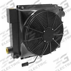 AKG Forced Air Oil Cooler: 30 hp Heat Removed, 50 gpm Max. Flow, 377 psi Max. Pressure, 12V DC (MPN D30-12-BP25). Key specifications — attr96059: SAE #20; attr96056: IP 68; attr96057: 12V DC; attr98919: AKG.