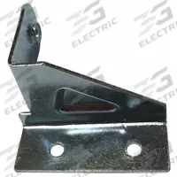 DAYTON Left Hand Eyeshield Bracket (MPN 962517700). Key specifications — attr1090403: 962517700; attr1090404: DAYTON; attr1098410: 9682096; attr1098418: Eye Bracket.