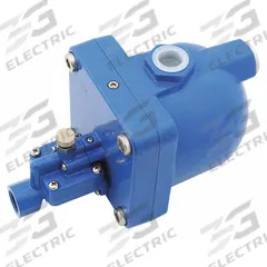 SPEEDAIRE Mechanical Float Drain Valve: 1/2 in FNPT Inlet Size, 3/8 in FNPT Outlet Size, 38XT28. Key specifications — attr125506: SPEEDAIRE.