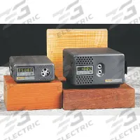 FLUKE Drywall Temperature Calibrator: 95°F to 707°F /35°C to 375°C, 95°F to 707°F /35°C to 375°C (MPN 9100S-B-156). Key specifications — Stability: +/-0.1°C at 100°C; For Stem Diameter: 0.375; Brand: FLUKE.