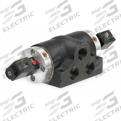 ARO Solenoid Air Control Valve: K, Four-Way / Three-Position, 120V AC, 1/2 in Female NPT - ARO K Series Solenoid-Operated Inline Air Control Valves