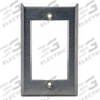 HUBBELL PREMISE WIRING Wall Plate: 1 Gang, Flat Module, Silver, Stainless Steel (MPN IMSS1). Key specifications — attr1232927: HUBBELL PREMISE WIRING; attr1232925: Stainless Steel; attr1232906: Silver; attr1232910: Horizontal; attr1233516: Flat.