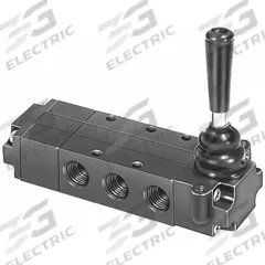 PARKER Manual Air Control Valve: DirectAir 4, Four-Way / Three-Position, Lever, 1/4 in Female NPT (MPN 529831000). Key specifications — attr1084737: Aluminum; attr1084764: Manual Air Control Valve; attr1084778: Spool; attr1084767: DirectAir 4; attr1084731: 529831000; attr1084739: PARKER; attr1084765: Manual Return; attr1084768: DirectAir 4.
