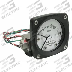 MIDWEST INSTRUMENT Differential Pressure Gauge & Switch: Back, 1/4 in NPT Female, 120, 2 1/2 in Dial (MPN 120SA-00-O-AA-25P). Key specifications — Sensor Type: Piston; Series: 120; Housing Material: 316 Stainless Steel; Certificate of Calibration: Not Included; Gauge Accuracy: ±3-2-3%.