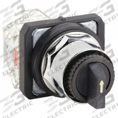 DAYTON Selector Switch: 30 mm Panel Mounting Size, 3 Positions, Extended Lever, 1NO/1NC, Metallic (MPN 30G305). Key specifications — AC Contact Rating: 10 A @ 600 V; Action: Maintained/Maintained/Momentary; Cam: C; DC Contact Rating: 0.27 A @ 250 V; Hazardous Location Specification: Not Rated; Operator Head Material: Plastic; Operator Head Type: Long-Handled Knob; Operator Illumination: Non-Illuminated.