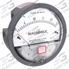DWYER Differential Pressure Gauge: Back/Single-Side, 1/8 in NPT Female, 2000, 4 in Dial, IP67, IP67 (MPN 2025). Key specifications — Sensor Type: Diaphragm; Series: 2000; Housing Material: Die Cast Aluminum; Certificate of Calibration: Not Included.