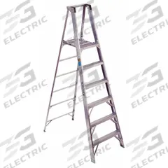WERNER Platform Stepladder: 6 ft Ladder Size, Aluminum, 300 lb Load Capacity, 23 lb Wt (MPN P376). Key specifications — Brand: WERNER; Included Features: Guard Rail.