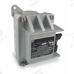 SQUARE D Manual Motor Starter: Non-Reversing, 2 Poles, 16 A, Thermal Protection, Toggle Switch (MPN 2510FR2). Key specifications — Brand: SQUARE D; Thermal Unit Type: Melting Alloy Thermal Units (Sold Separately).