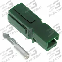 ANDERSON POWER PRODUCTS Connector: 1327G5-BK/1332-BK, 15_45 Shell Size, 1 Poles, 600V, 55 A, Green (MPN 1395G3). Key specifications — Kit Contents - Description: PP15/45 Housing with Green Splice; Housing Color: Green; Number of Poles: 1; Series: Powerpole; Current Rating: 55 A; Manufacturer Part Number: 1395G3; Kit Contents - Part Numbers and Quanity: 1332-BK; Voltage Rating: 600V.