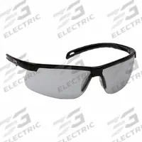 PYRAMEX Safety Glasses: Light Gray Lens, Half-Frame, H2MAX Anti-Fog, Black Frame (MPN SB8625DTM). Key specifications — Brand: PYRAMEX; Frame Color: Black; Lens Color: Light Gray; Lens Properties: Advanced Anti-Fog.