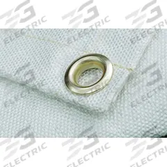 APPROVED VENDOR Welding Blanket: Uncoated Fiberglass, 6 ft Wd, 6 ft Lg, White (MPN 22RN81). Key specifications — Manufacturer Part Number: 22RN81; Brand: APPROVED VENDOR.