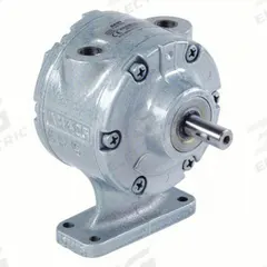 GAST Air Motor: 1.7 hp, 35 in-lb Torque, 3,000 RPM, 72 cfm, Foot, 1/4 in NPT, CW/CCW, Cast Iron (MPN 4AM-FRV-13C). Key specifications — attr294737: GAST.