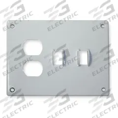 HUBBELL Wall Plate: Combo, 3 Gang, White, Std Size (MPN SWP28). Key specifications — Brand: HUBBELL; Material: Steel.