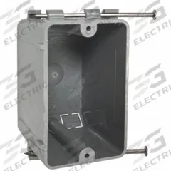 RACO Electrical Box: Thermoplastic, Nonmetallic Material & Nominal Size, Rectangular, 1 Gangs (MPN 7302RAC). Key specifications — Brand: RACO; Bracket Style: Without Bracket; Clamp Style: NMSC.
