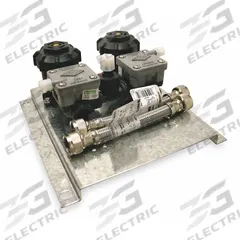ACORN Non Metering Valve Assembly: Air-Trol®, Brass/Metal/Plastic, 8 1/4 in Overall Wd (MPN 2590-050-001). Key specifications — Color: Silver; Compatible Series: Air-Trol®; Includes: (2) 1/2 in NPS Inlet Hoses; Product Type: Non Metering Valve Assembly; Brand: ACORN; Material: Plastic.