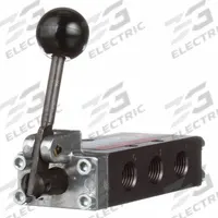 ARO Manual Air Control Valve: E, Four-Way / Two-Position, Black, 26 scfm Flow Rate - Max, 5 Ports (MPN E112LM). Key specifications — attr1092903: Black; attr1086905: Manual Return; attr1086907: E; attr1086914: Normally Open; attr1086871: E112LM.