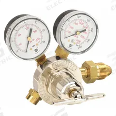 SMITH EQUIPMENT Gas Regulator: Single Stage, CGA 580 Inlet, 5/8"-18 F RH Outlet, 150 psig (MPN 30-150-580). Key specifications — Brand: SMITH EQUIPMENT; Manufacturer Part Number: 30-150-580; Diaphragm Material: Neoprene; Outlet Connection: 5/8"-18 F RH; Inlet Connection: CGA 580.