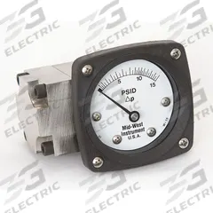 MIDWEST INSTRUMENT Differential Pressure Gauge: Back, 1/4 in NPT Female, Model 142, 2 1/2 in Dial (MPN 142-SA-00-OO-15P). Key specifications — Sensor Type: Diaphragm; Series: Model 142; Housing Material: 316 Stainless Steel; Certificate of Calibration: Not Included.