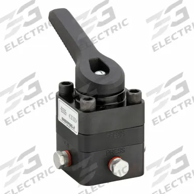 ENERPAC Directional Control Valve: 4.5 gpm Max Flow Rate, Three Positions, 3/8 in NPT - Lever-Operated Directional Control Valves