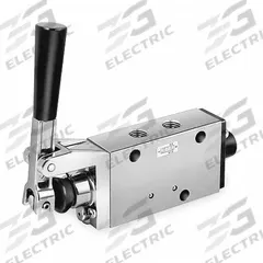 PARKER Manual Air Control Valve: 42, Four-Way / Two-Position, Lever, 3/8 in Female NPT, Aluminum, 42 (MPN 422CS021K). Key specifications — attr1084737: Aluminum; attr1084778: Spool; attr1084767: 42; attr1084731: 422CS021K; attr1084739: PARKER; attr1084765: Spring Return; attr1084768: 42.