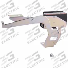 SQUARE D Interlock Kit: 600V AC/DC, For Disconnect Switch Size 30 A/60 A, 1 NO & 1 NC Contact (MPN EIK031). Key specifications — Voltage Rating: 600V AC/DC; Includes: 1 NO & 1 NC Contact; Brand: SQUARE D.