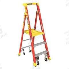 WERNER Podium Stepladder: 5 ft Ladder Size, Fiberglass, 300 lb Load Capacity, 31 lb Wt (MPN PD6203-4C). Key specifications — Brand: WERNER; Included Features: Guard Rail.
