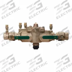 WATTS Backflow Preventer: 009, Std Configuration, Bronze, 1 1/4 in Pipe Size, FNPT, 33°F – 180°F (MPN 1-1/4 009M2-QT). Key specifications — Shut-Off Valve Type: Ball Valve; Connection Type: FNPT.
