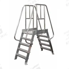 COTTERMAN Crossover Bridge: 4.7 ft Platform Ht, Aluminum, 500 lb Load Capacity, Diamond Plate (MPN 7SCA24A7C50P3). Key specifications — Brand: COTTERMAN; Color: Gray; Tread Type: Diamond Plate.