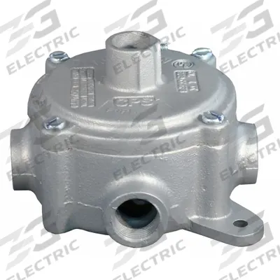 APPLETON ELECTRIC Conduit Outlet Body: Iron, 3/4 in Trade Size, X Body - X, XAT and XTF Round Body - Cross Type