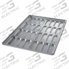 CHICAGO METALLIC Hot Dog Bun Pan: Aluminized Steel, 32 Slots, 19 3/8 in Overall Wd, 22 ga Gauge (MPN 42465). Key specifications — Pan Style: Clustered Hot Dog Bun Pan; Brand: CHICAGO METALLIC; Color: Silver; Material: Aluminized Steel; NSF Certified: No; Number of Slots: 32.