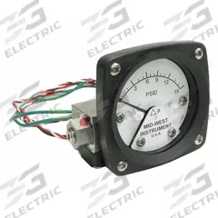 MIDWEST INSTRUMENT Differential Pressure Gauge & Switch: Back, 1/4 in NPT Female, 120, 2 1/2 in Dial (MPN 120SA-00-O-AA-15P). Key specifications — Sensor Type: Piston; Series: 120; Housing Material: 316 Stainless Steel; Certificate of Calibration: Not Included; Gauge Accuracy: ±3-2-3%.