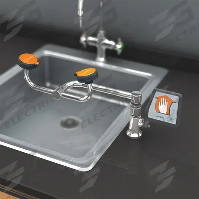 GUARDIAN EQUIPMENT Plumbed Eyewash: Std, Eyes and Face Coverage, Push Plate, Right Side - Counter-Mount Eyewash Stations