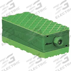 AIRLOC Vibration Isolator Pad: Buna-N, Smooth Pad Top, 9 27/32 in Lg, 9 13/16 in Wd, 2 29/32 in Ht (MPN 6-VRC/NS). Key specifications — Isolator Material: Buna-N; Brand: AIRLOC.