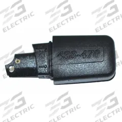 MOTOROLA Antenna: Stubby, Fits Motorola, For SL7550/SL7550e, UHF, 438 MHz to 470 MHz (MPN PMAE4077B). Key specifications — attr922108: SL7550e; attr922103: UHF; attr922102: MOTOROLA.