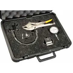 STARRETT Automotive Inspection Kit: 0 in to 1 in, Inch, +/- 0.001 in, 0.001 in, 2.5 in Dial Size (MPN S898Z-2). Key specifications — attr1183862: S898Z-2; attr1183907: STARRETT; attr1183900: 0.001 in; attr1183902: +/- 0.001 in; attr1183866: 0-100; attr1183884: 2.5 in; attr1183886: Certificate of Inspection; attr1183873: Magnetic Base.