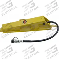 ESCO/EQUIPMENT SUPPLY CO Bead Breaker: Agricultural Bead Breaker, Tractor Tires, Steel (MPN 10106). Key specifications — Material: Steel; Compatible Tire Type: Tractor Tires; Product Type: Agricultural Bead Breaker; Brand: ESCO/EQUIPMENT SUPPLY CO.
