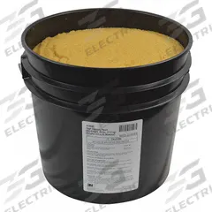 3M AQUA-PURE Filter Media: Reduces Hardness Minerals/Magnesium, 0.5 cu ft, 23.6 lb (MPN H-050P). Key specifications — Material: Hi-Cap Resin; Reduces: Magnesium; Brand: 3M AQUA-PURE.