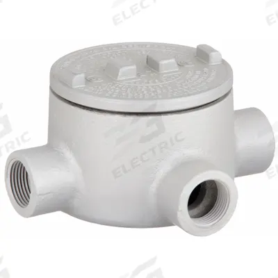 APPLETON ELECTRIC Conduit Outlet Body: Aluminum, GR, 3/4 in Trade Size, X Body - X, XAT and XTF Round Body - Cross Type