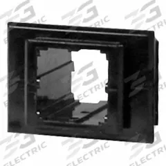 ANDERSON POWER PRODUCTS Snap-in Receptacle: MPN 1470G1, 27.9 mm Overall Ht, 38.1 mm Overall Lg. Key specifications — Brand: ANDERSON POWER PRODUCTS; Manufacturer Part Number: 1470G1.